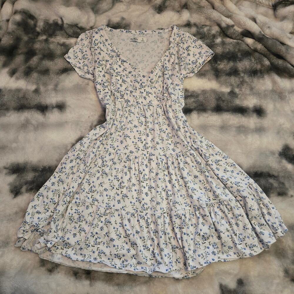 Hollister Floral Fit & Flare Dress - Women's Small